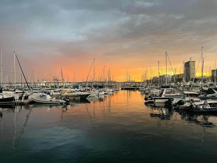 Carpediem Apart Alicante Centro Bajo A Dış mekan fotoğraf